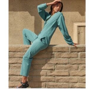 NWT Lululemon Ventlight Zippered Jumpsuit